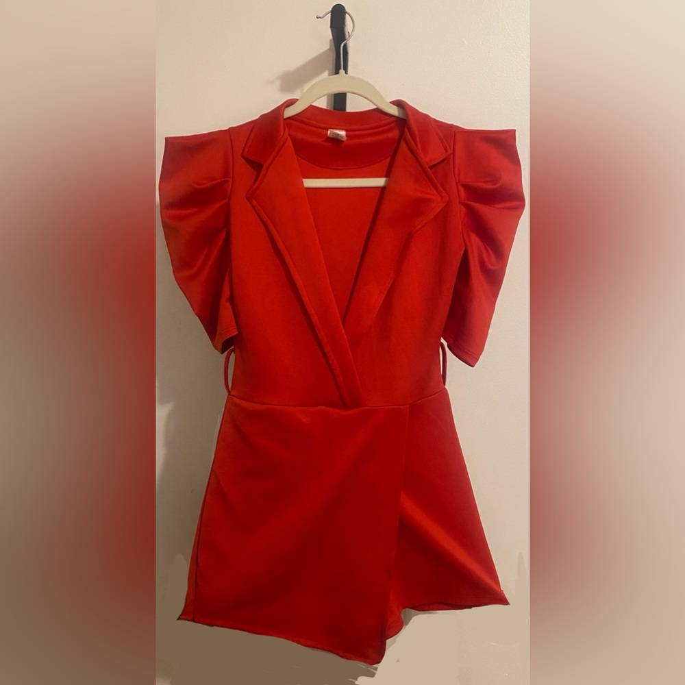 Elegant Red Puff Sleeve Belted Romper